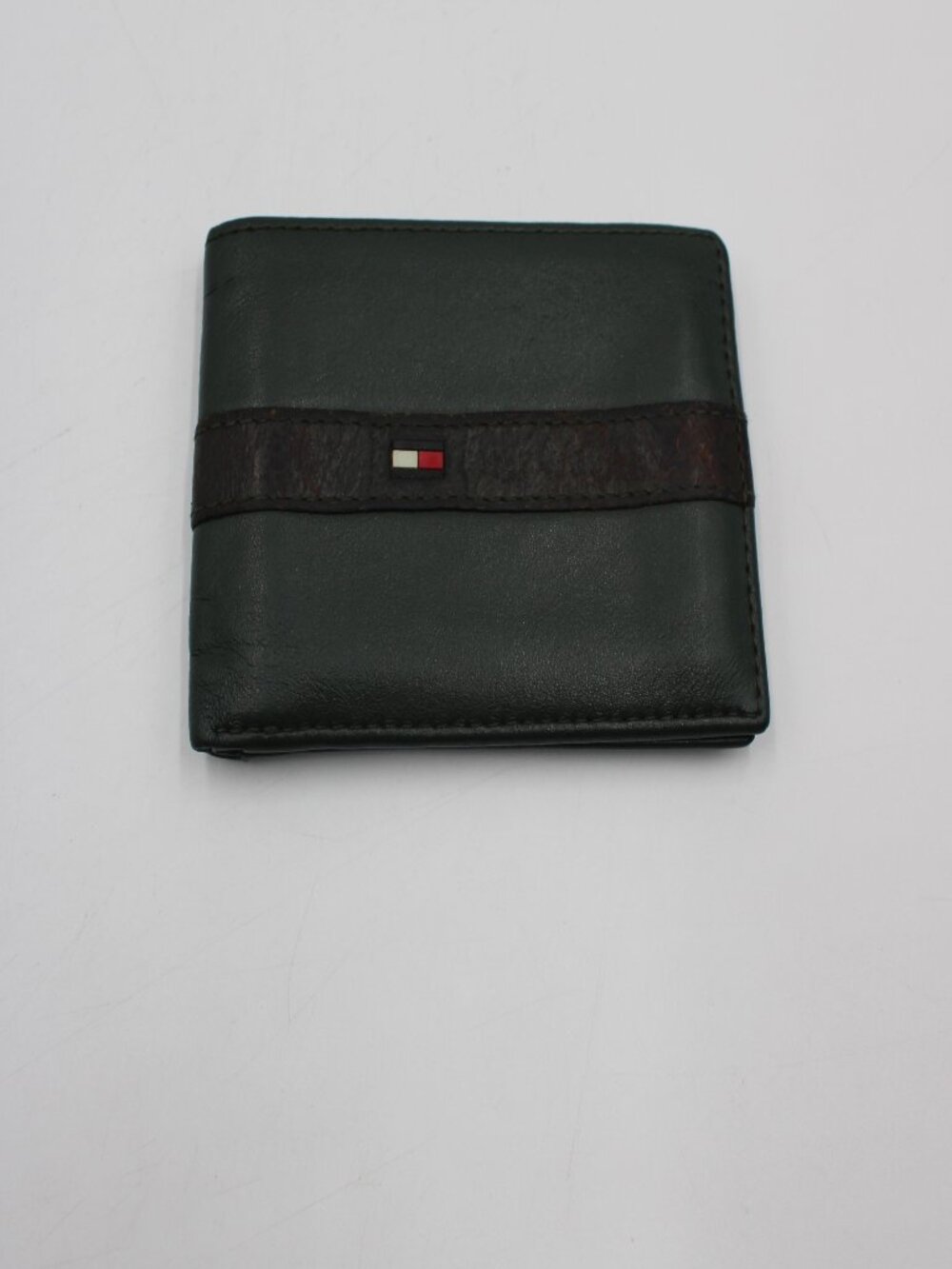 Tommy Hilfiger Genuine Leather Bifold Wallet Gray Black Logo Multi Card Slots